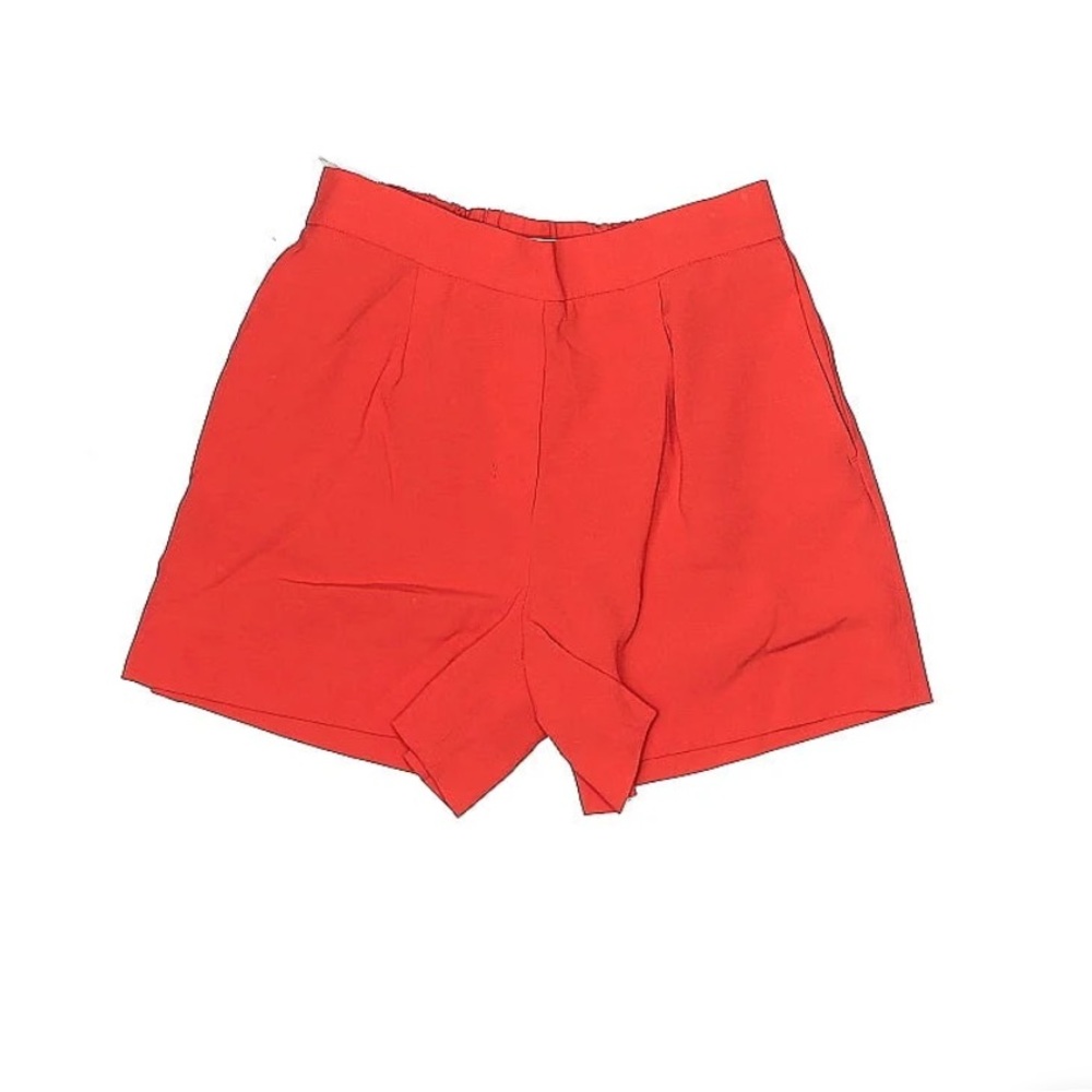 BABATON red Aritzia shorts. Size 8.